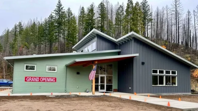 Obrien Memorial Library front 768x432