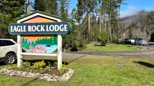 Eagle Rock Lodge Sign 300x169