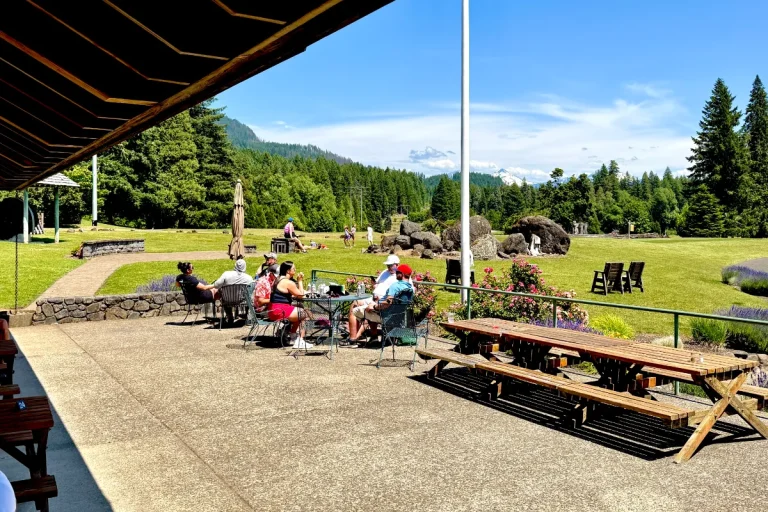tokatee golf course 1966 bar grill 2 768x512