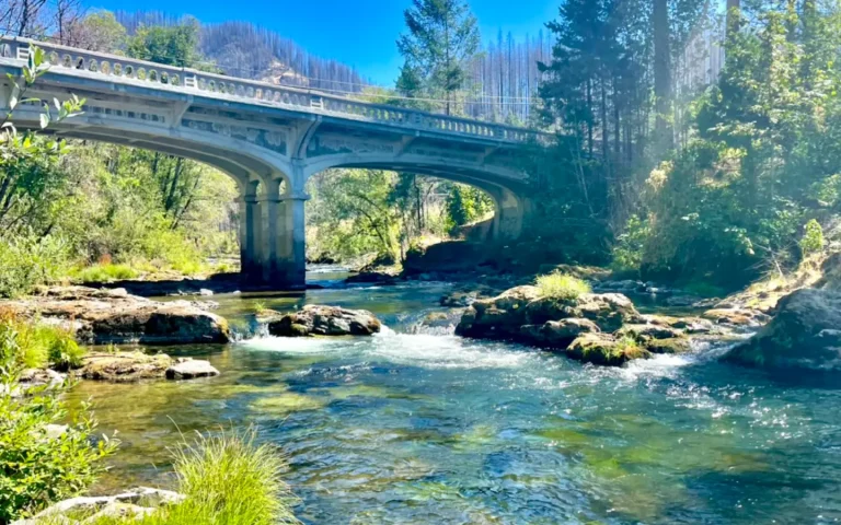 Blue River Oregon historic bridge 768x480