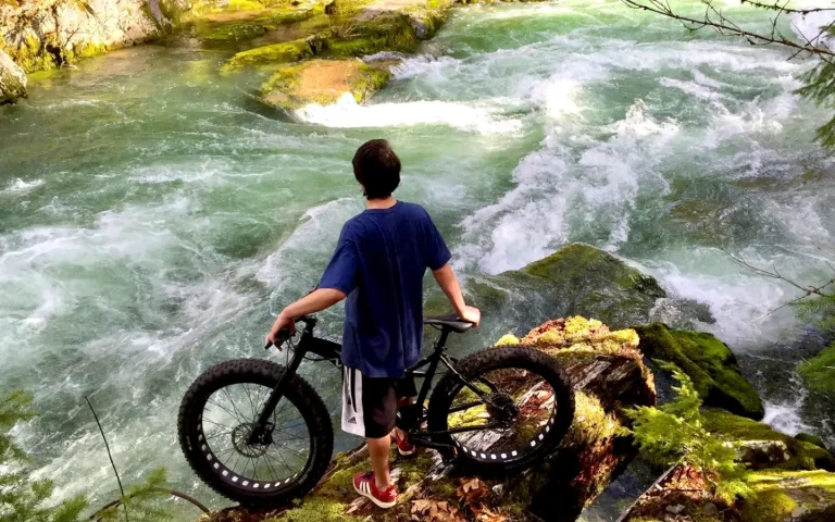 Blue River Oregon mountain biking 768x480