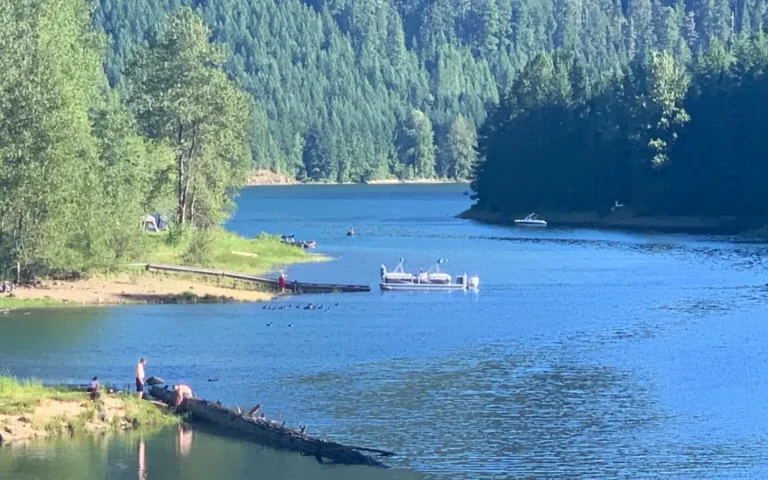 Blue River Reservoir Oregon 768x480