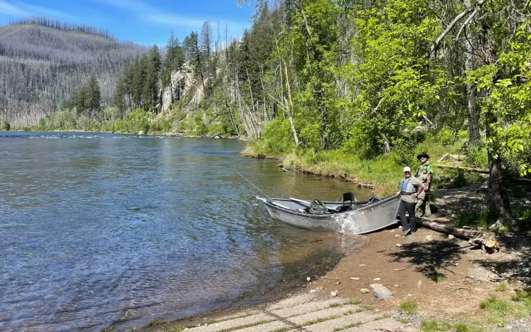 Silver Creek Boat Landing McKenzie River 768x480