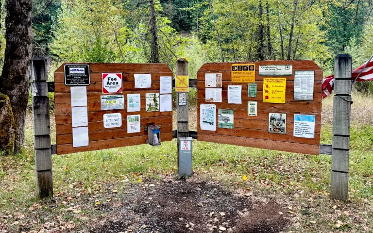 Cougar Crossing Campground campsites signage 768x480
