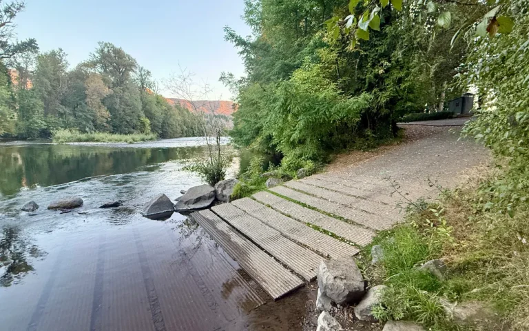 Greenwood Landing McKenzie River Ramp 2 768x480